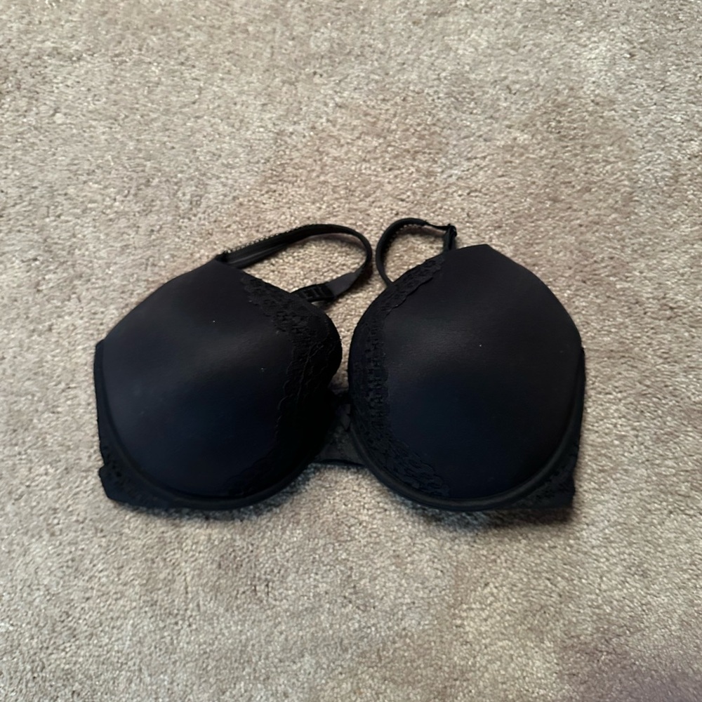 Victoria’s Secret bra size 36 DDD excellent condition, Black